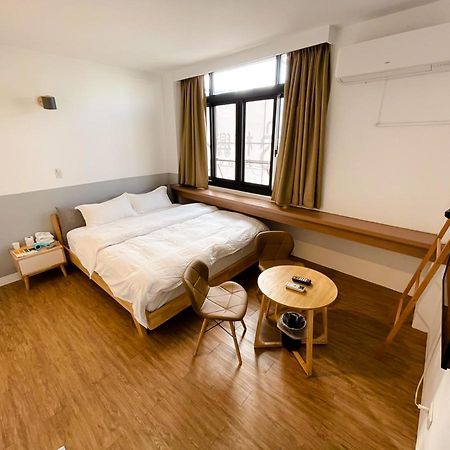 Small Island Homestay Đài Nam Ngoại thất bức ảnh