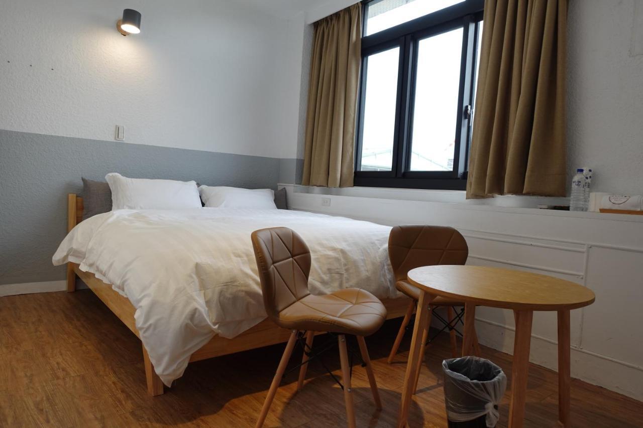 Small Island Homestay Đài Nam Ngoại thất bức ảnh