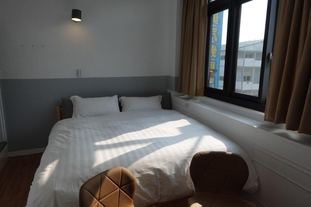 Small Island Homestay Đài Nam Ngoại thất bức ảnh